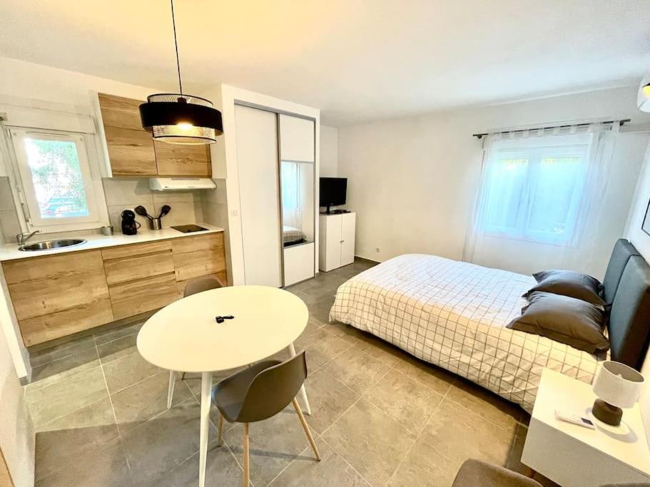 Appartement Hypercentre Parking Gratuit Ajaccio  Exterior photo